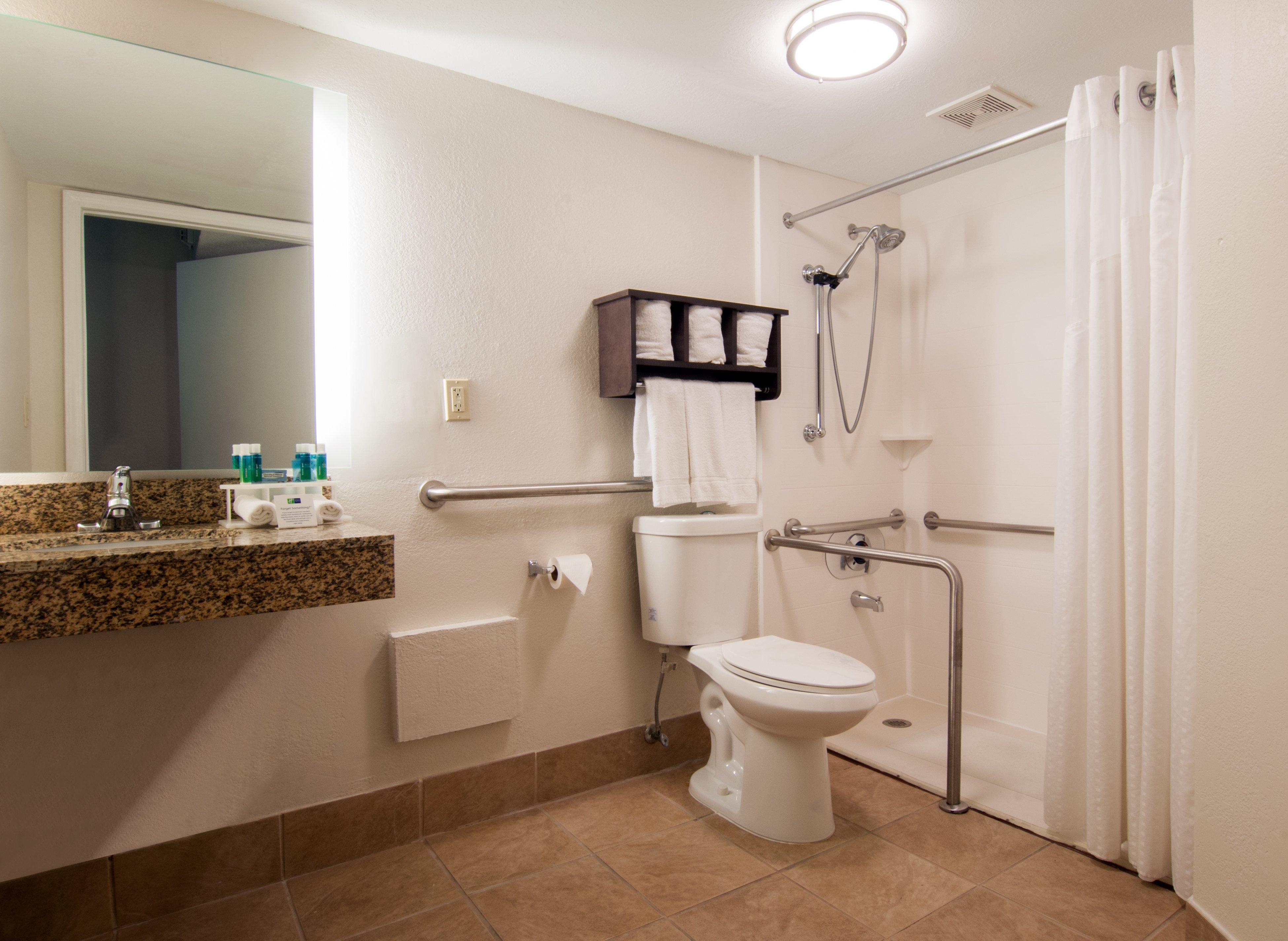 Holiday Inn Express & Suites Nashville-I-40 & I-24 Bagian luar foto